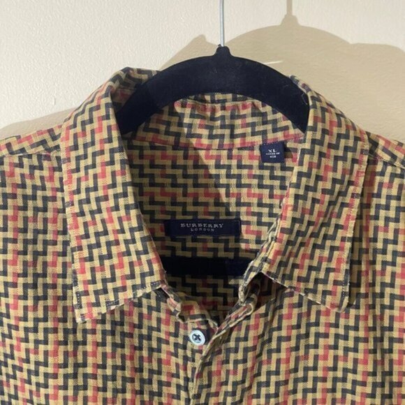 Burberry 1998-99 Vintage London Black-Tan-Red Zig-Zag oversized Button Down XL - Picture 2 of 9
